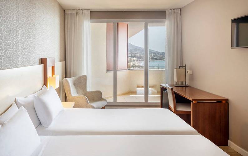  Hotel ILUNION Fuengirola