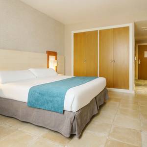 Quarto acessível Hotel ILUNION Fuengirola